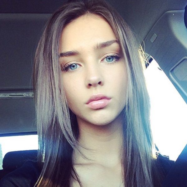 Pendik Sarışın Mavi Gözlü Dolgun Escort Bayan Ferzane - Image 1