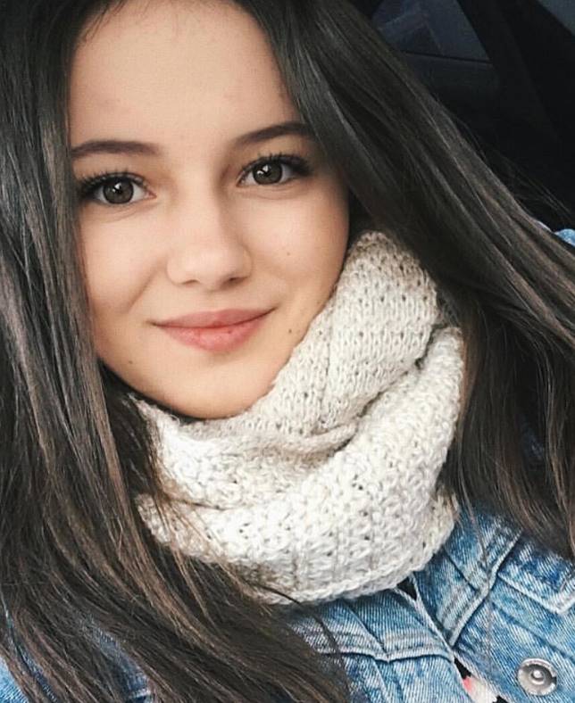 Pendik Genç Tecrübesiz Fantezi Escort Bayan Cemre - Image 1