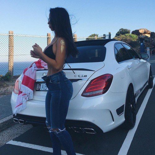 Gebze Ofiste Cimcif Yapan Dul Escort Bayan Berna - Image 1