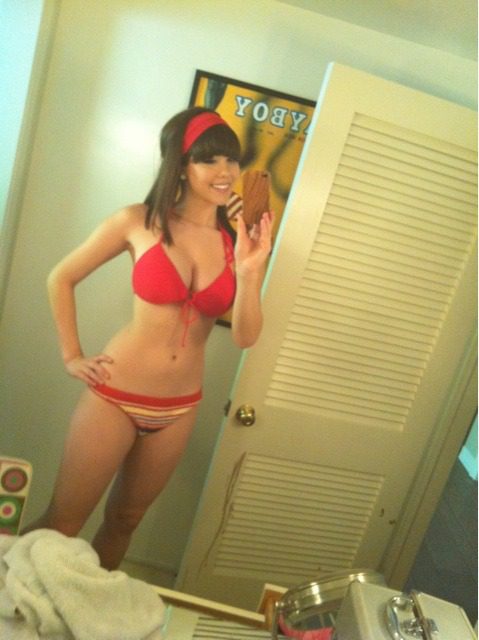 Kurtköy Ofiste Cimcif Yapan Kumral Escort Bayan Mehlika - Image 1