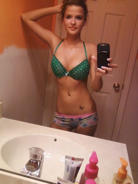 Maltepe Evde Cimcif Yapan Öğrenci Escort Bayan Nemika - Image 1